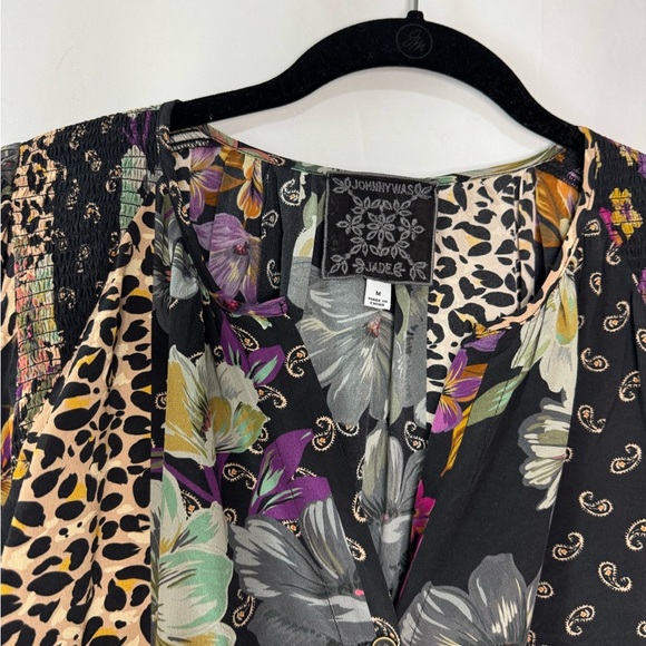 Johnny Was Jade 100% Silk Blouse - Size M - Like New - Picture 5 of 12